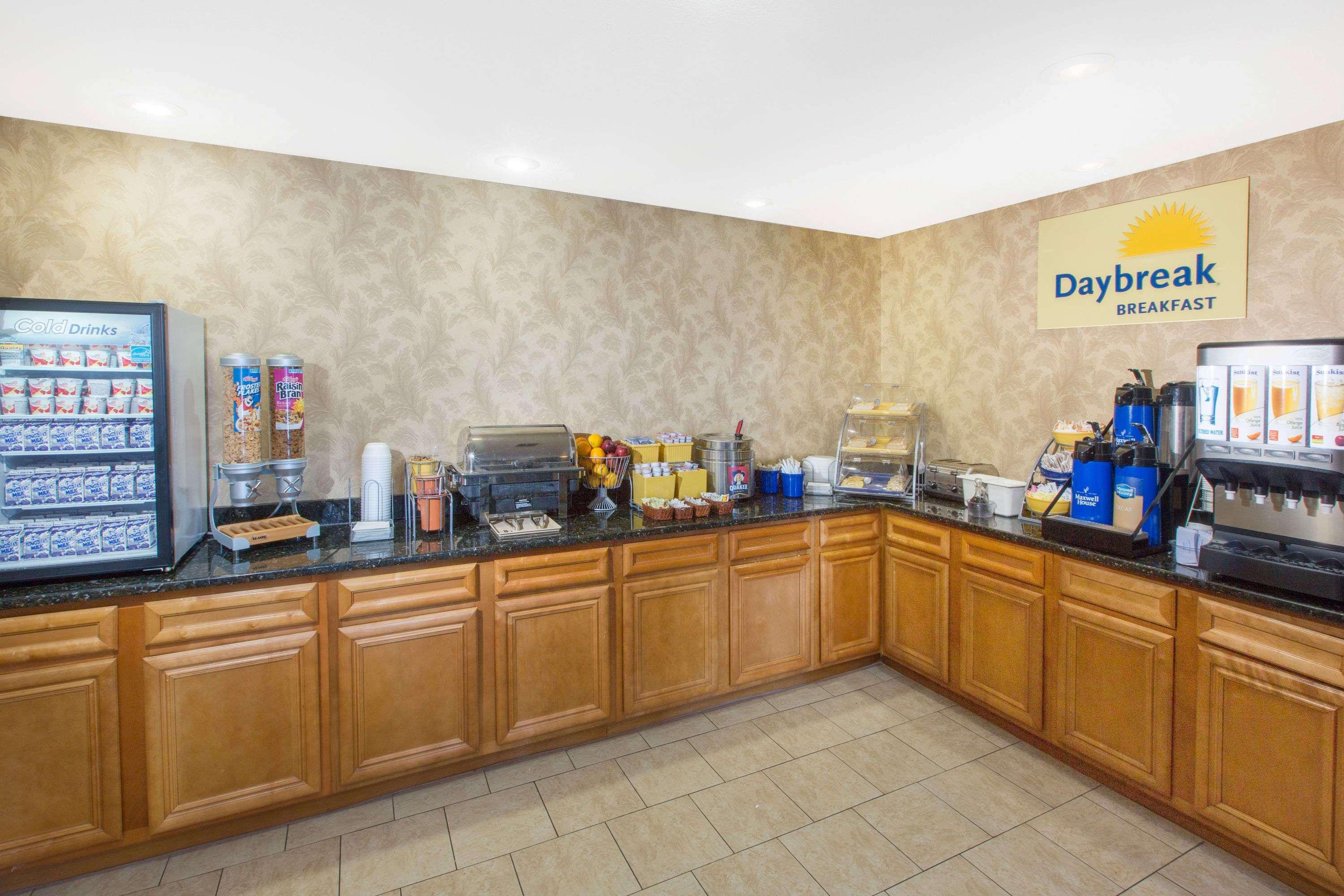 Days Inn By Wyndham Lonoke Εξωτερικό φωτογραφία